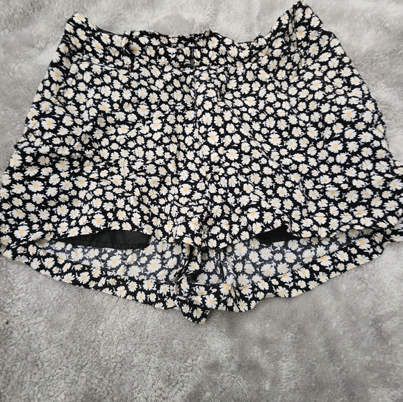 Divided Pants - Womens shorts